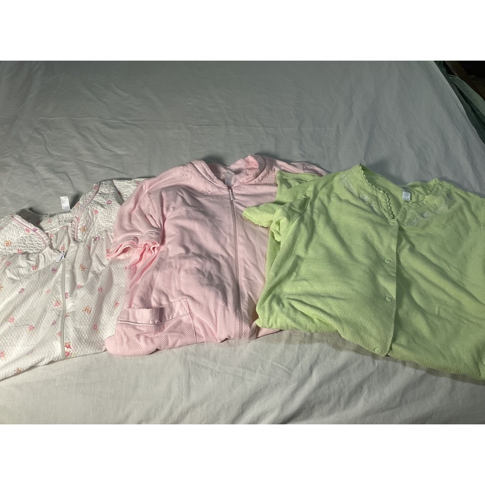 Simply Basic Seersucker Nightgown Lot 3 Zip Button Front Floral Pink Green